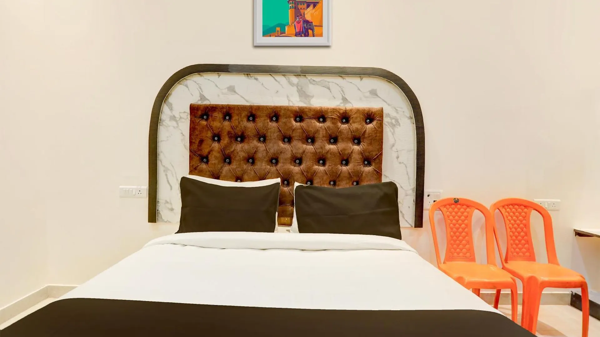 ורנאסי Hotel O Shiva Valley Hotel